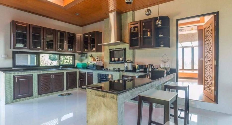 For sale 4 bedrooms house in Mae Taeng, Chiang Mai