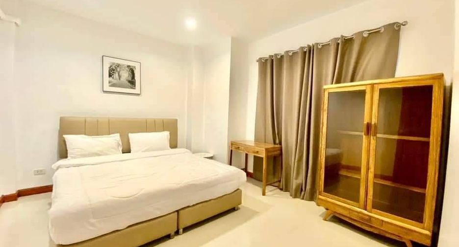 À vendre et à louer 4 chambres villa à Cha Am, Phetchaburi