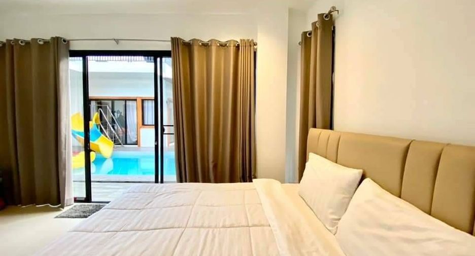 À vendre et à louer 4 chambres villa à Cha Am, Phetchaburi