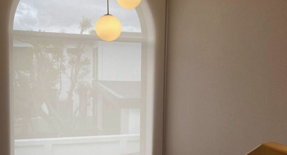 For rent 4 bedrooms villa in Mueang Chiang Mai, Chiang Mai
