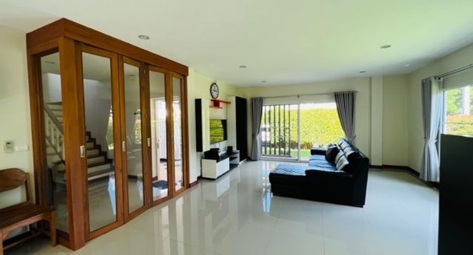 Casa en alquiler de 3 habitaciones en San Kamphaeng, Chiang Mai