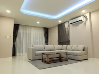 Haus zur Miete mit 3 Zimmer in Bang Lamung, Chonburi