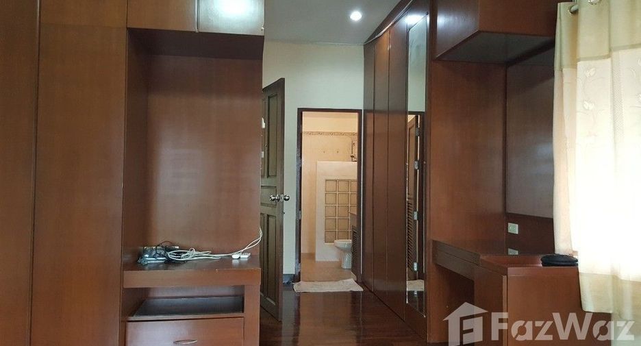 For rent 3 bedrooms house in San Sai, Chiang Mai