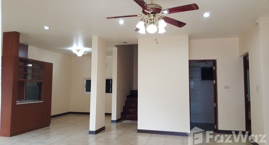 For rent 3 bedrooms house in San Sai, Chiang Mai