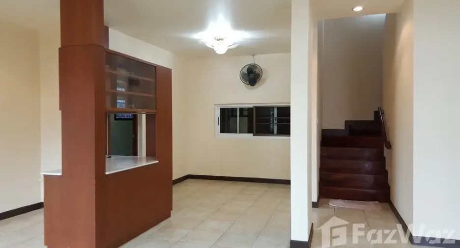 For rent 3 bedrooms house in San Sai, Chiang Mai
