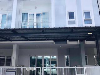 For sale 2 ベッドルーム townhouse in Mueang Chiang Mai, Chiang Mai