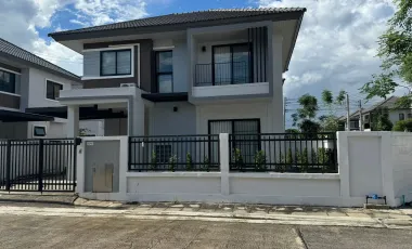 出租 3 卧室 独立屋 在 San Kamphaeng, Chiang Mai