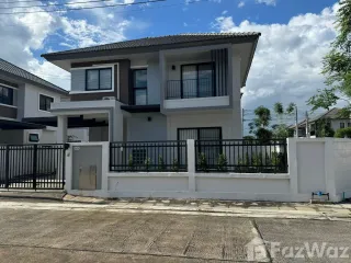 For Rent 3 Bedroom House In San Kamphaeng, Chiang Mai