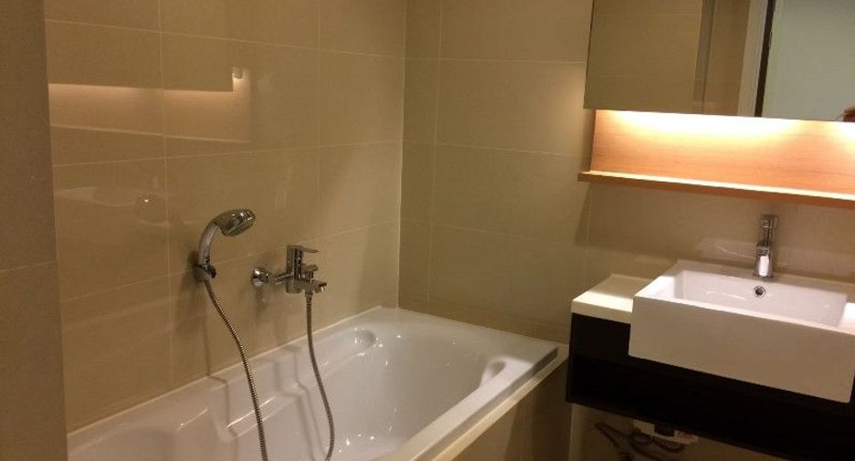 For sale 1 bed condo in Watthana, Bangkok
