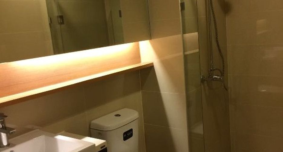 For sale 1 bed condo in Watthana, Bangkok
