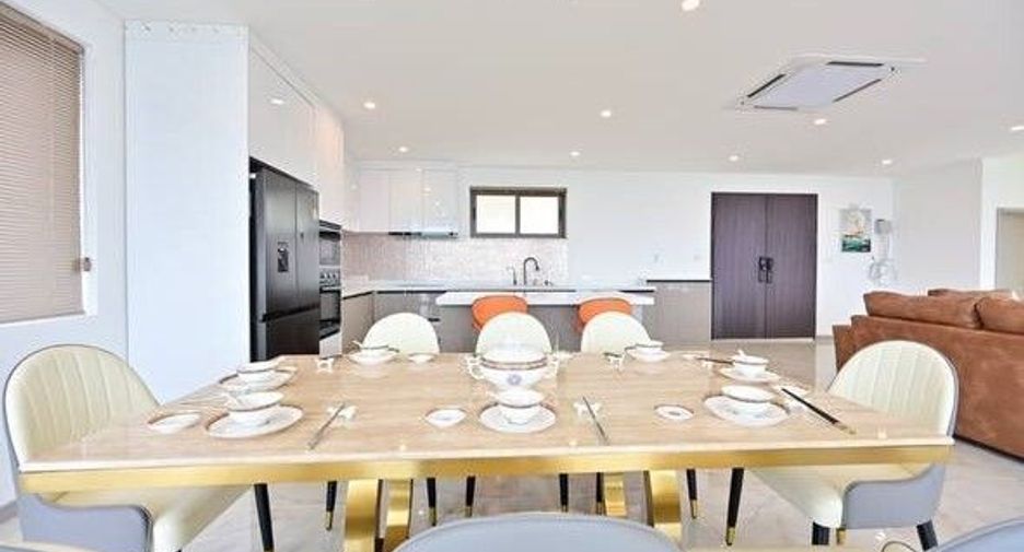For rent 4 bedrooms villa in Ko Samui, Surat Thani