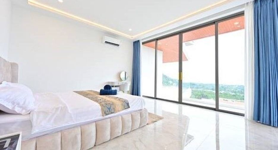 For rent 4 bedrooms villa in Ko Samui, Surat Thani