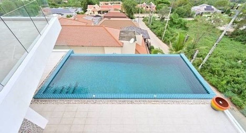For rent 4 bedrooms villa in Ko Samui, Surat Thani