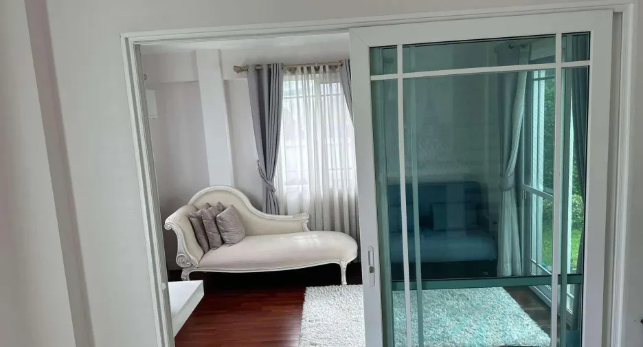 For sale 5 bedrooms house in Mueang Chiang Mai, Chiang Mai