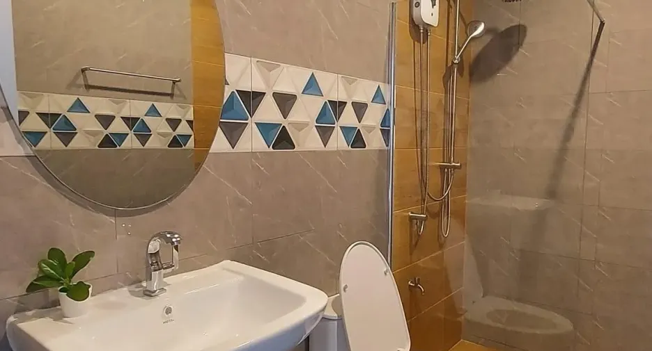 For rent 3 bedrooms townhouse in Mueang Chiang Mai, Chiang Mai