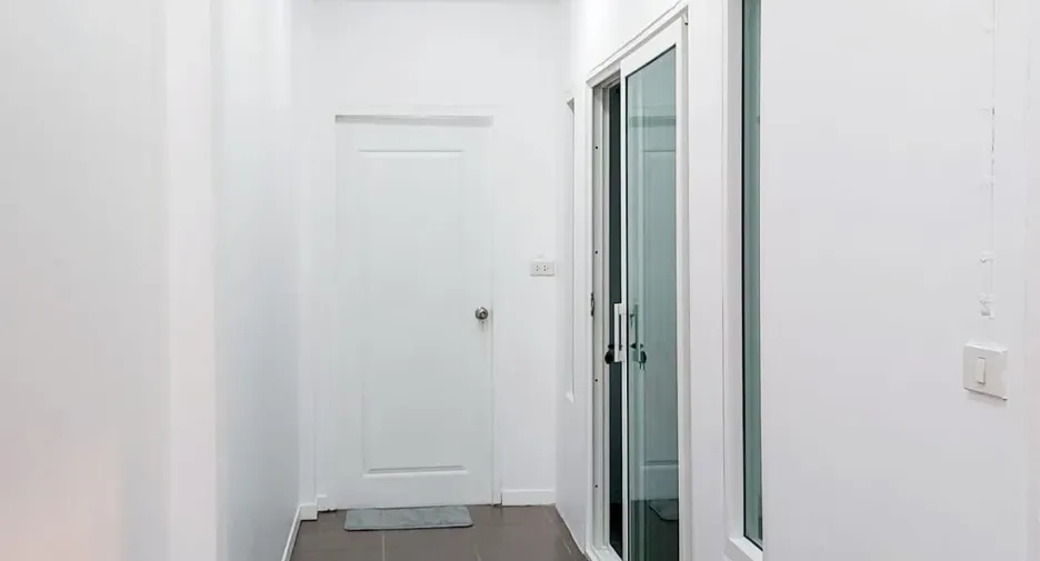 For rent 3 bedrooms townhouse in Mueang Chiang Mai, Chiang Mai