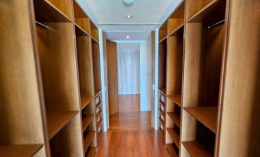 À vendre 3 chambres condo à Yan Nawa, Bangkok