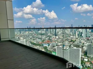 Продажа и аренда 3 спальни кондо в Кхлонг Сан, Бангкок