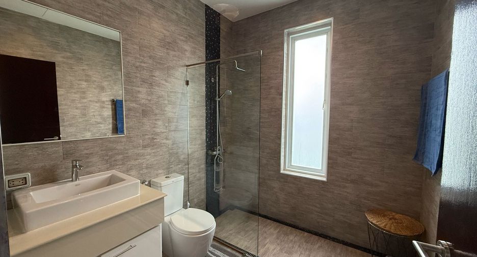 For sale 3 bedrooms villa in Hua Hin, Prachuap Khiri Khan