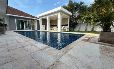 For sale 3 ベッドルーム villa in Hua Hin, Prachuap Khiri Khan