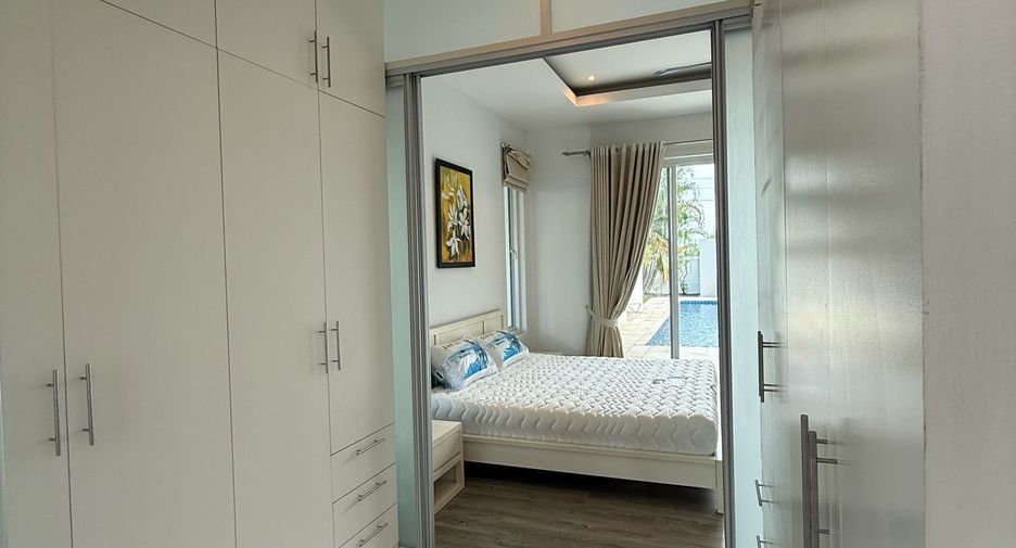 For sale 3 bedrooms villa in Hua Hin, Prachuap Khiri Khan