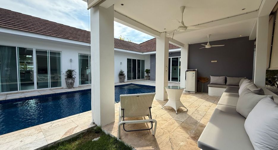 For sale 3 bedrooms villa in Hua Hin, Prachuap Khiri Khan