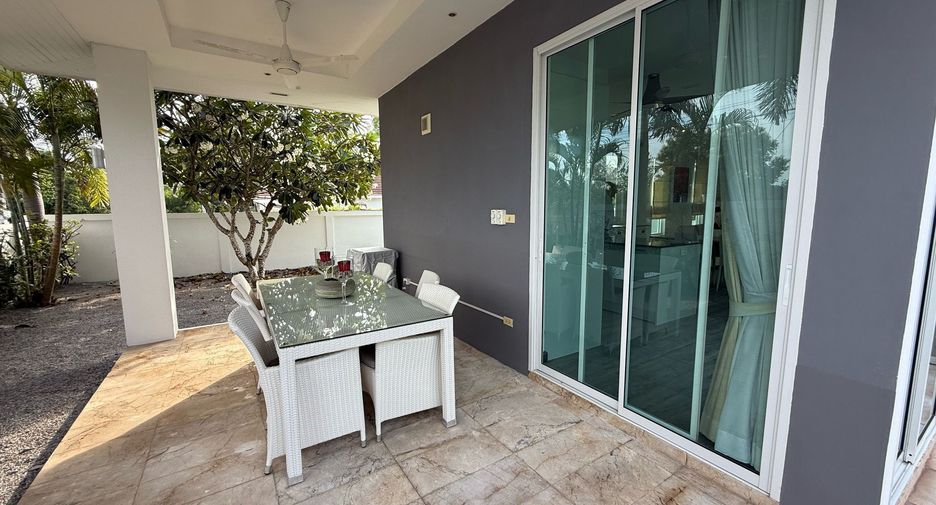 For sale 3 bedrooms villa in Hua Hin, Prachuap Khiri Khan