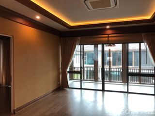 À vendre 5 chambres maison à Prawet, Bangkok