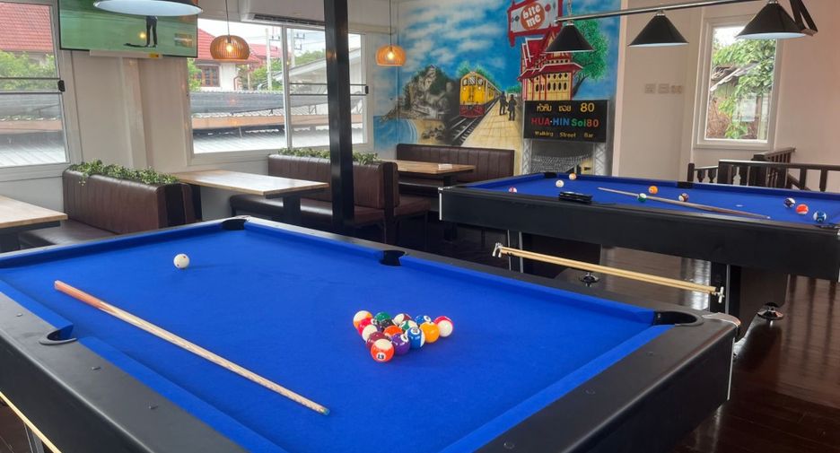 For sale 2 bedrooms retail Space in Hua Hin, Prachuap Khiri Khan