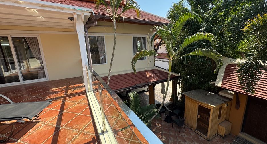 For sale 4 bedrooms house in Bang Lamung, Chonburi