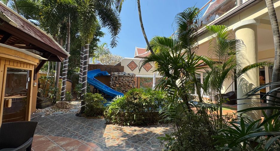 For sale 4 bedrooms house in Bang Lamung, Chonburi