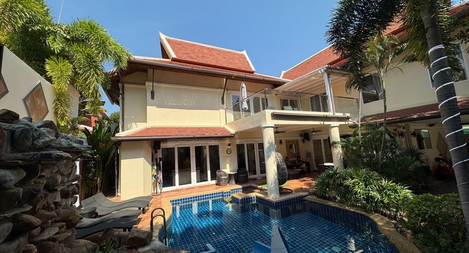 For sale 4 bedrooms house in Bang Lamung, Chonburi