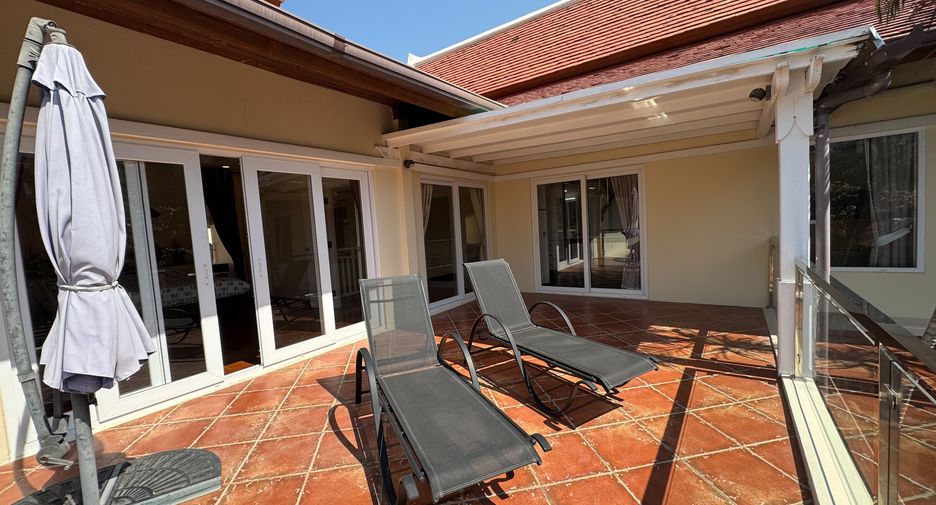 For sale 4 bedrooms house in Bang Lamung, Chonburi