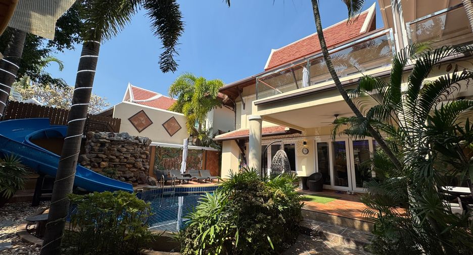 For sale 4 bedrooms house in Bang Lamung, Chonburi