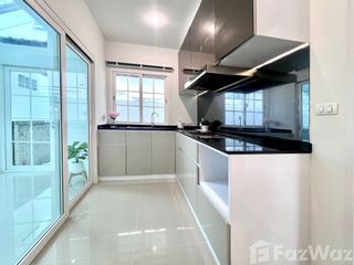 For sale 4 bedrooms house in Chom Thong, Bangkok