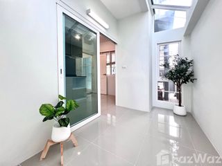 For sale 4 bedrooms house in Chom Thong, Bangkok