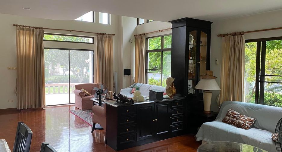 Haus zur Miete mit 3 Zimmer in San Kamphaeng, Chiang Mai