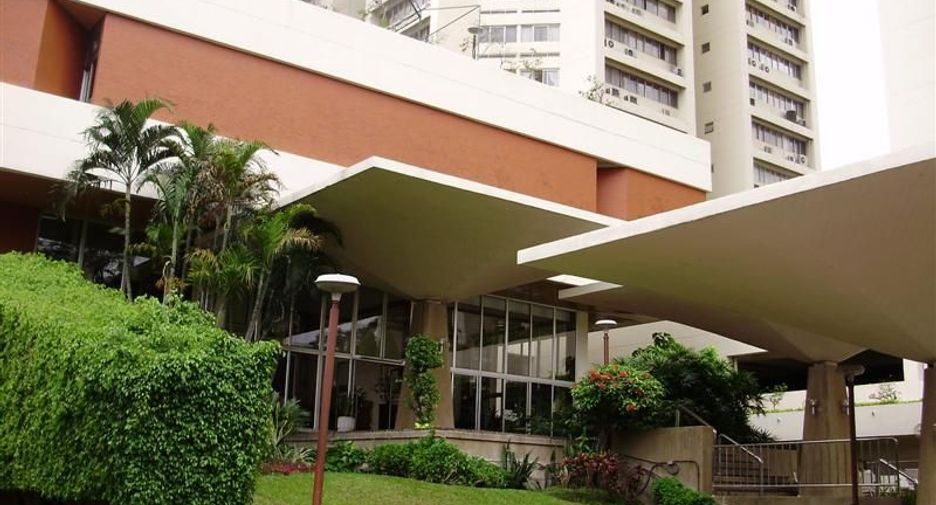 For sale and for rent 3 bedrooms condo in Watthana, Bangkok