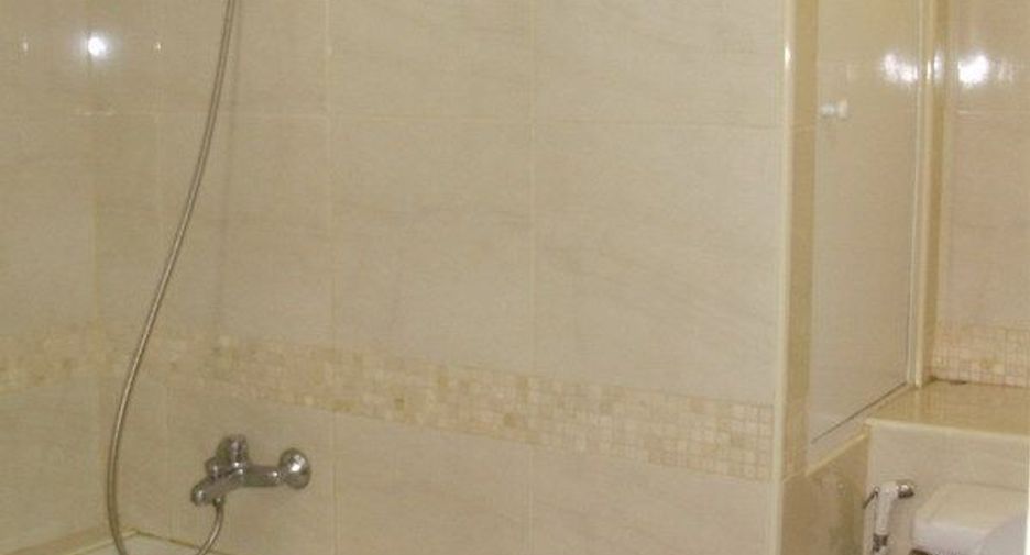 For sale and for rent 3 bedrooms condo in Watthana, Bangkok