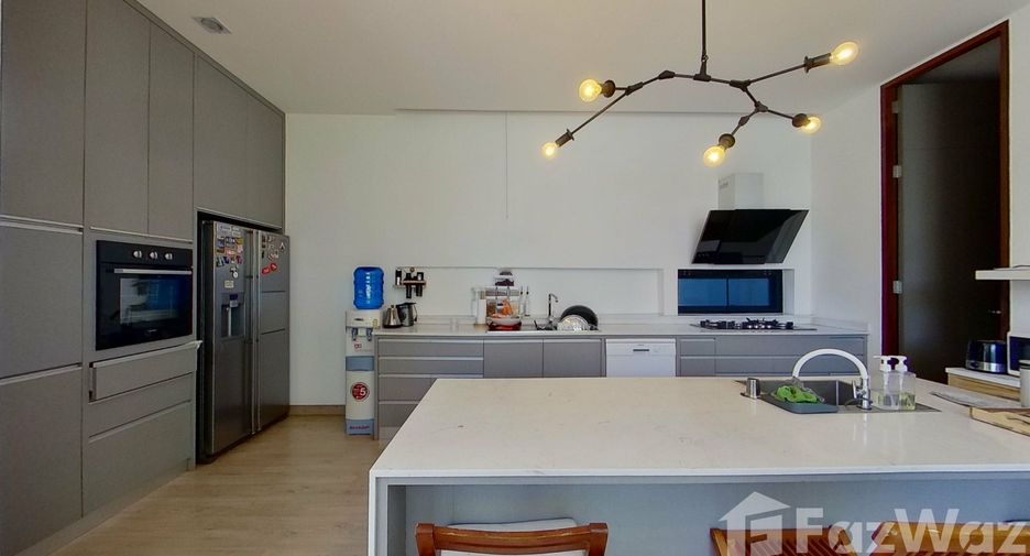 For sale 4 bedrooms villa in Doi Saket, Chiang Mai