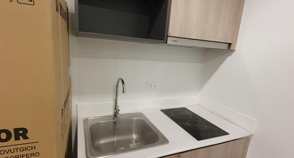 For sale 1 bed condo in Phasi Charoen, Bangkok