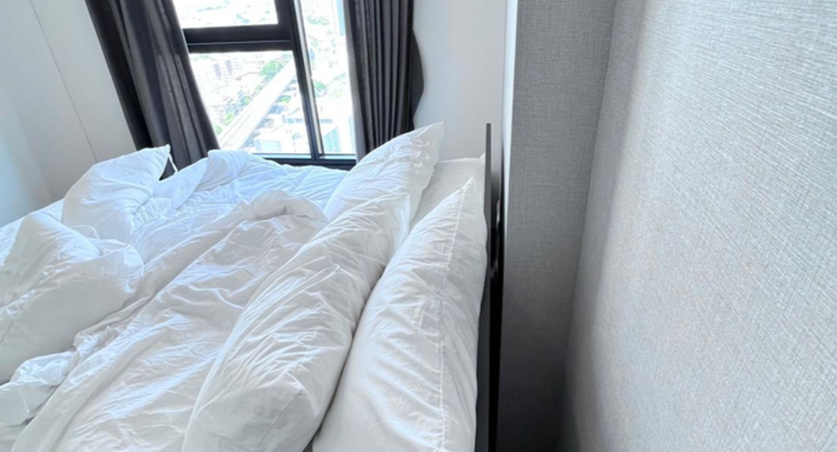 For sale 1 bed condo in Phasi Charoen, Bangkok