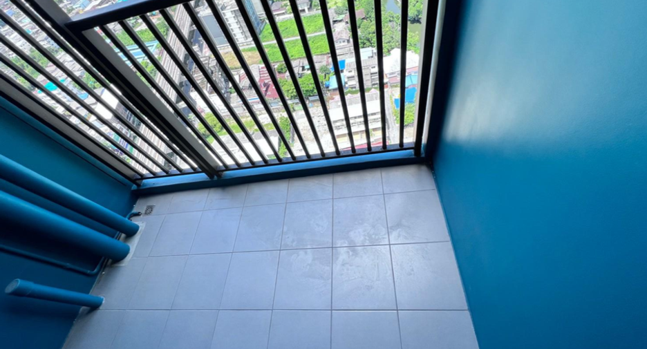 For sale 1 bed condo in Phasi Charoen, Bangkok