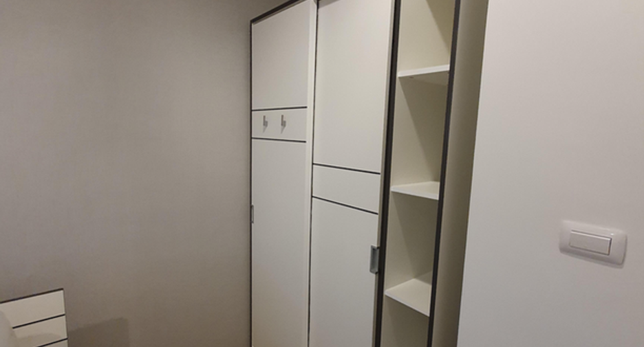 For sale 1 bed condo in Phasi Charoen, Bangkok