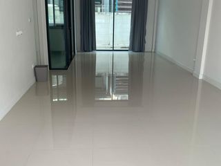 For sale 3 bedrooms townhouse in Mueang Chiang Mai, Chiang Mai