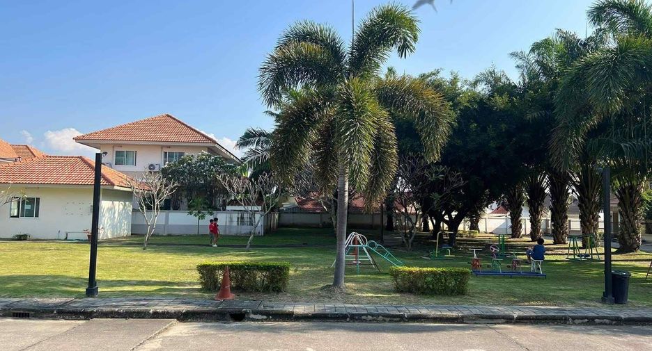 For rent 3 bedrooms house in Hang Dong, Chiang Mai