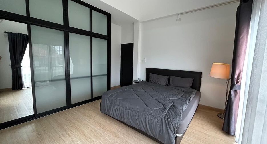 For rent 5 bedrooms house in Hang Dong, Chiang Mai