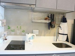 Wohnung zum Kauf und zur Miete mit Studio in Huai Khwang, Bangkok