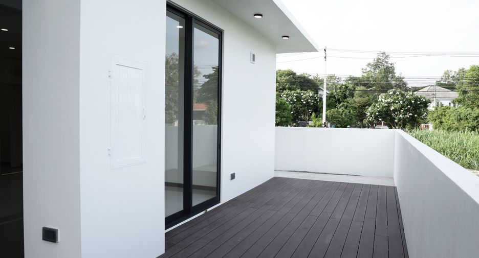 Haus zum Kauf mit 3 Zimmer in Mueang Chiang Mai, Chiang Mai
