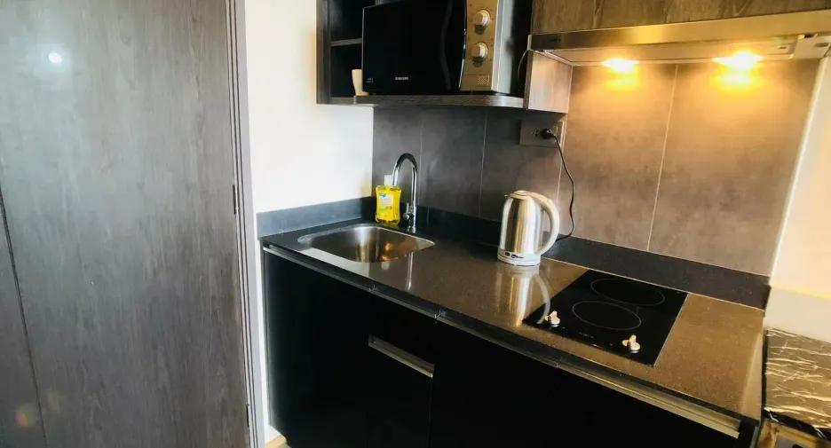 For sale and for rent 1 bed condo in Bang Rak, Bangkok